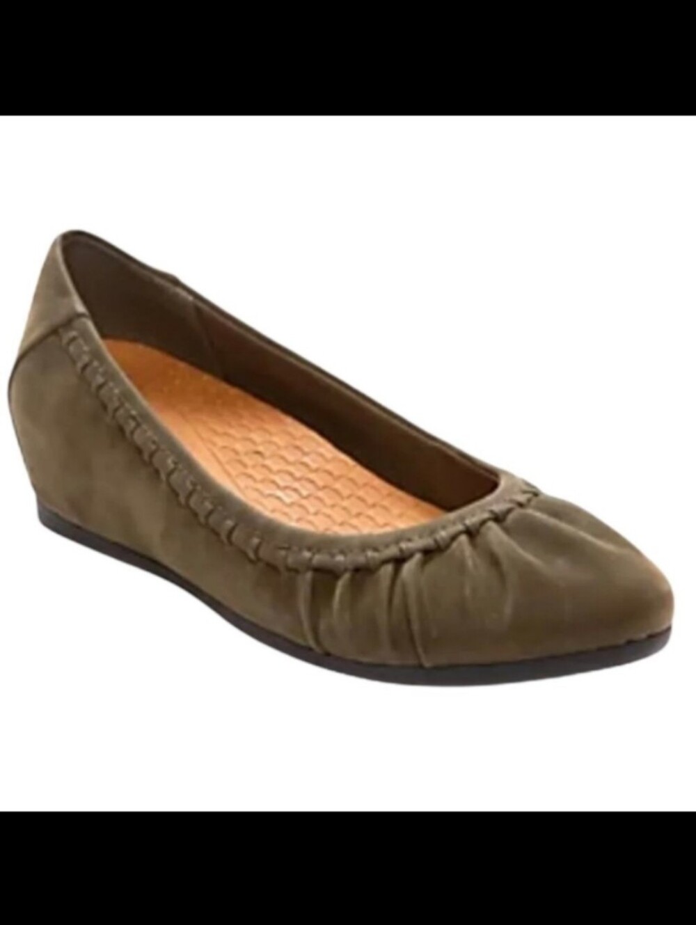 BareTraps Norma Faux Suede Wedge Flats 8 Green